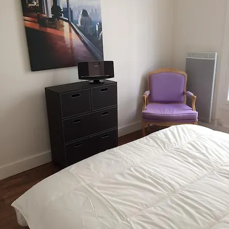 Apartment Orsel Paris